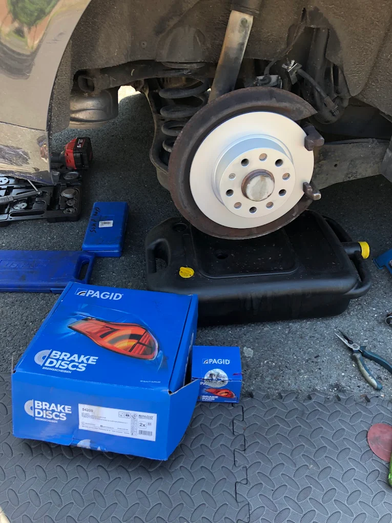 Front discs & pads replaced